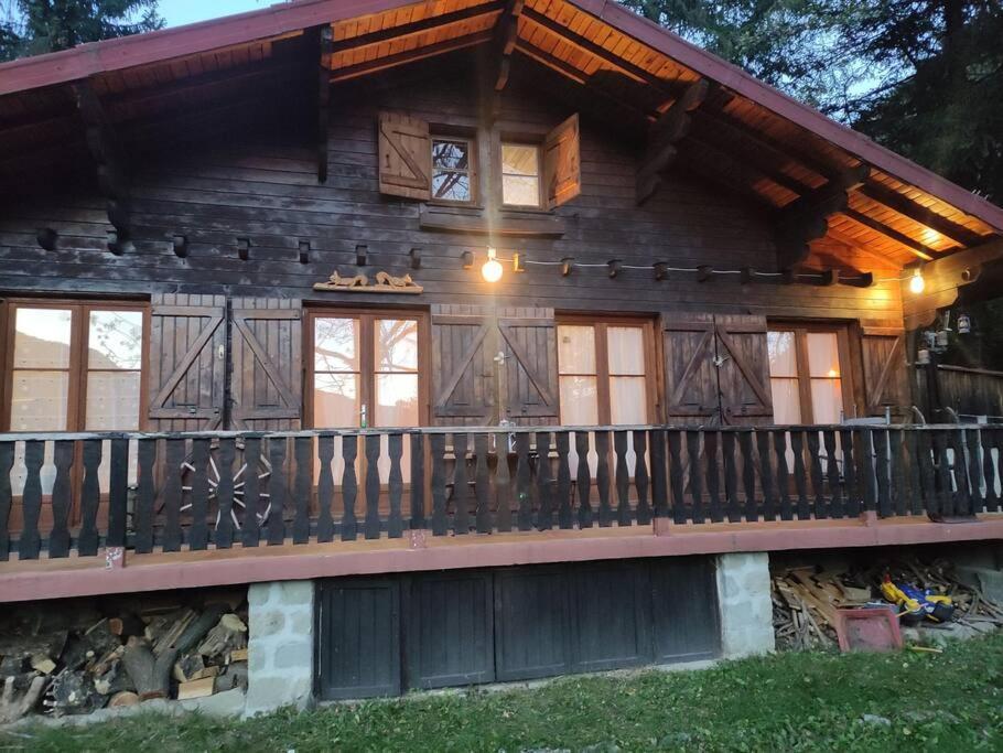 Chalet Accueillant Et Familial Saint-Martin-Vésubie Extérieur photo
